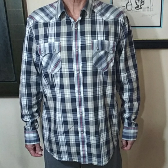 American Rag casual mens shirt - Picture 2 of 7